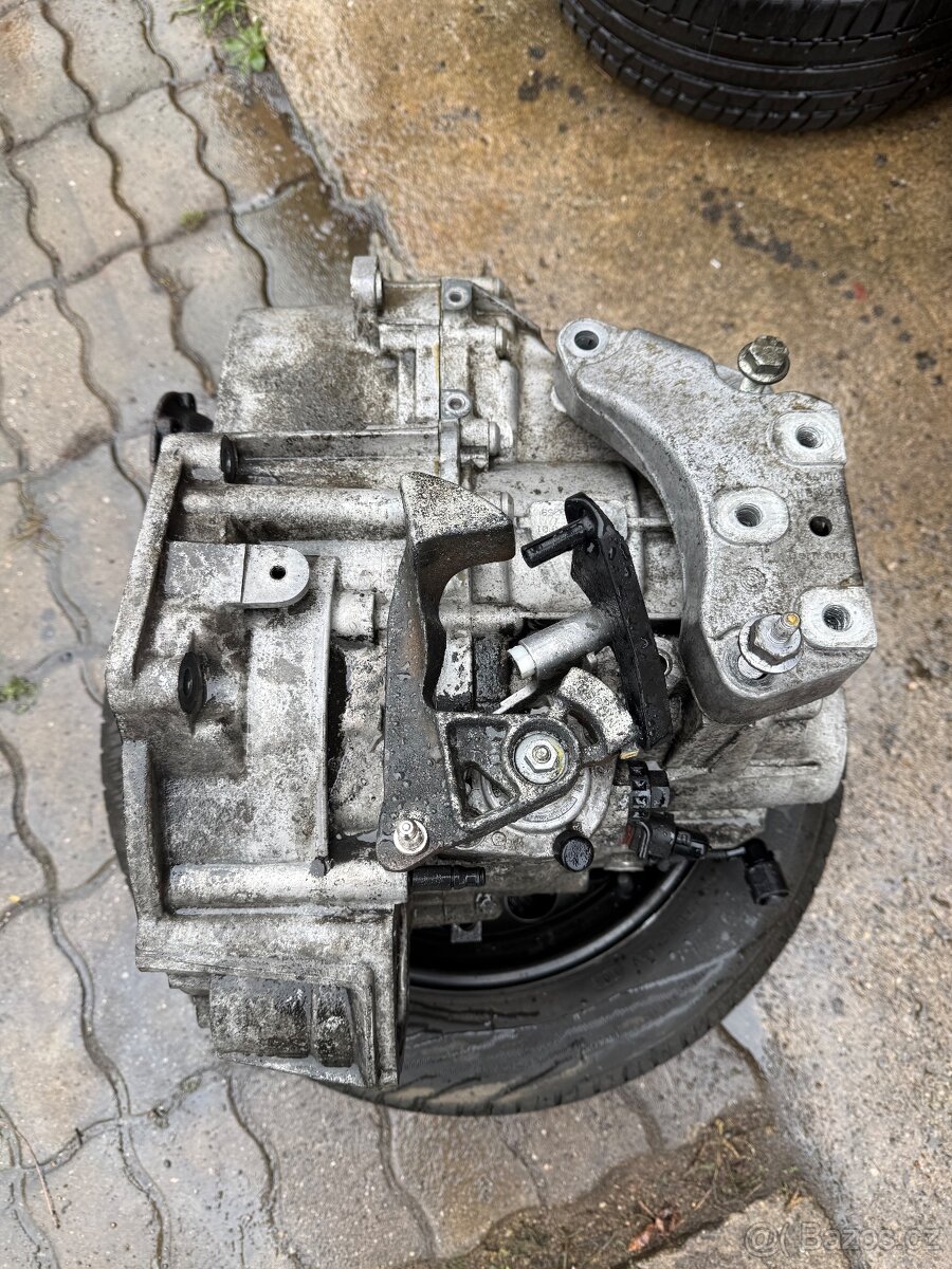 Převodovka Superb 2 2.0 TDi 103 kw CFH, NFP