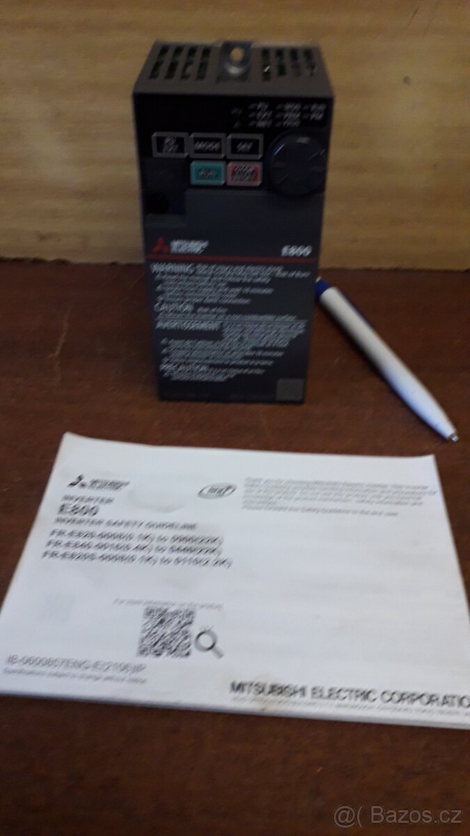 Fekvenčný menič Mitsubishi E800 FR-E820-0008-4-60 240V 13A 0
