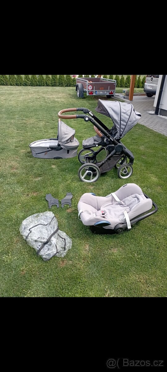 Kočárek trojkombinace Mutsy Urban Evo