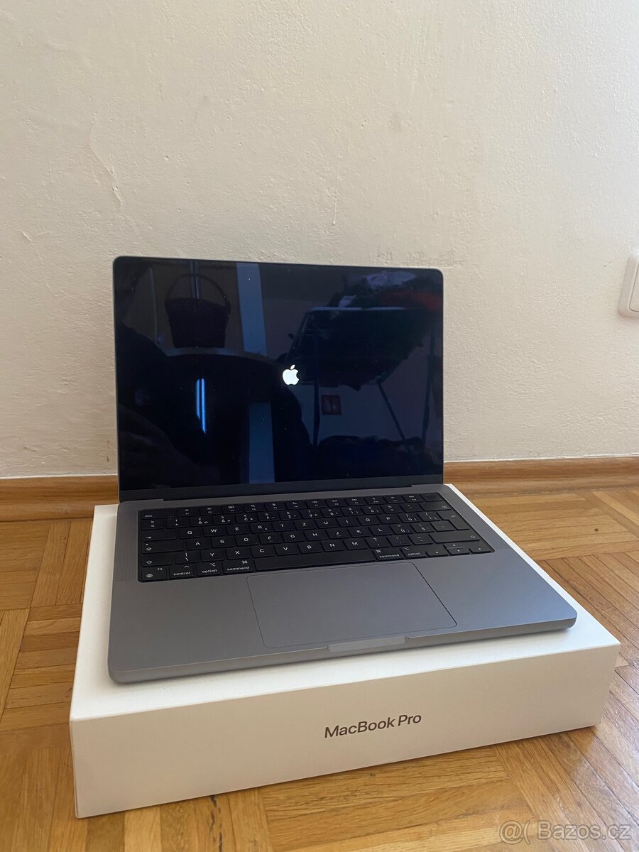 MacBook Pro 2021 13” M1 – 16GB / 1TB – JAKO NOVÝ