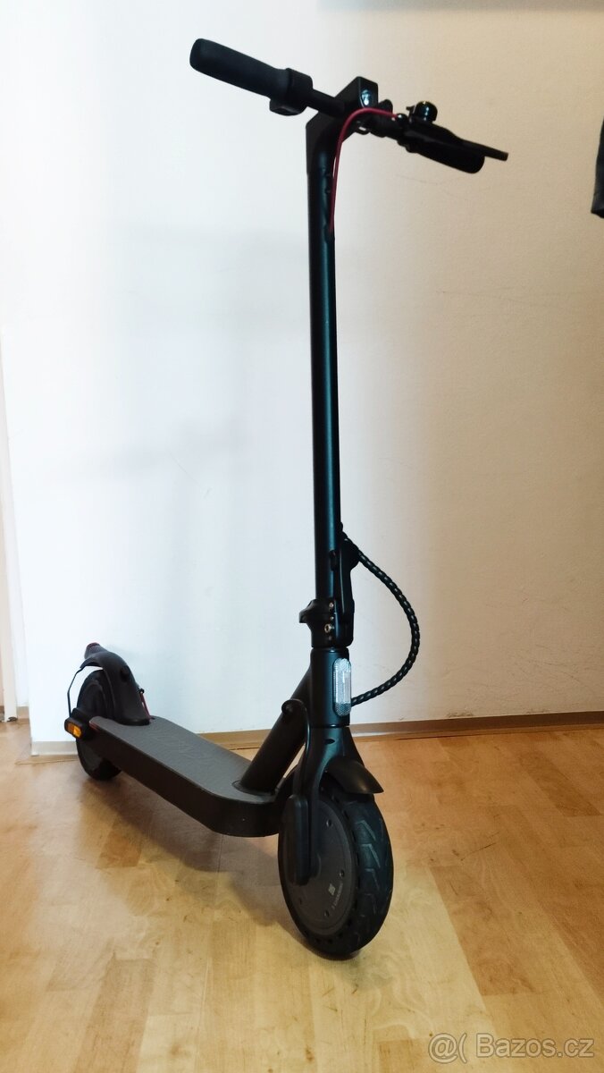 Prodám elektrokolobežku Sencor Scooter One S20