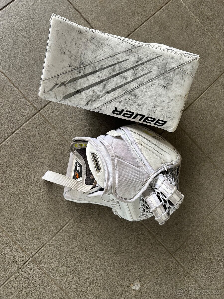set lapačka a vyrážka BAUER Vapor 3X vel. INT