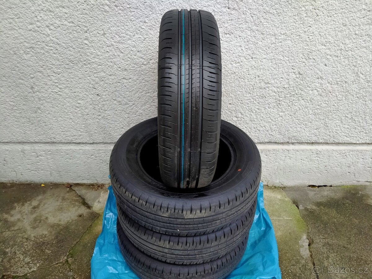 NOVÉ Letní pneu Falken 205/65 R16, DOT 4423