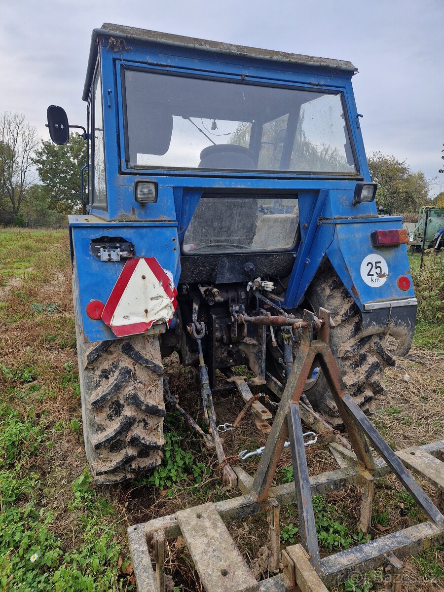 Traktor zetor 5611