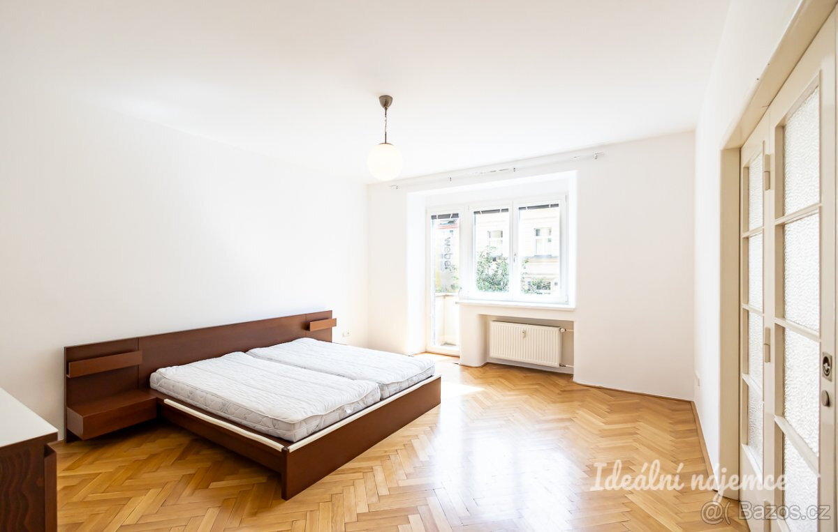 Pronájem bytu 2+1, U Santošky, Smíchov, 22900 Kč/měs, 88 m2