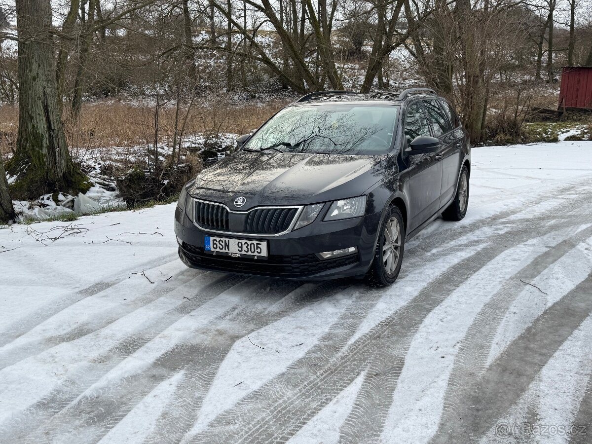 Škoda Octavia 1.6 TDI DSG Ambiente