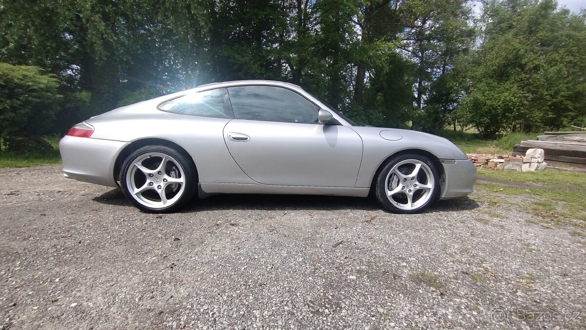 Porsche 911 C4 3.6 235kw