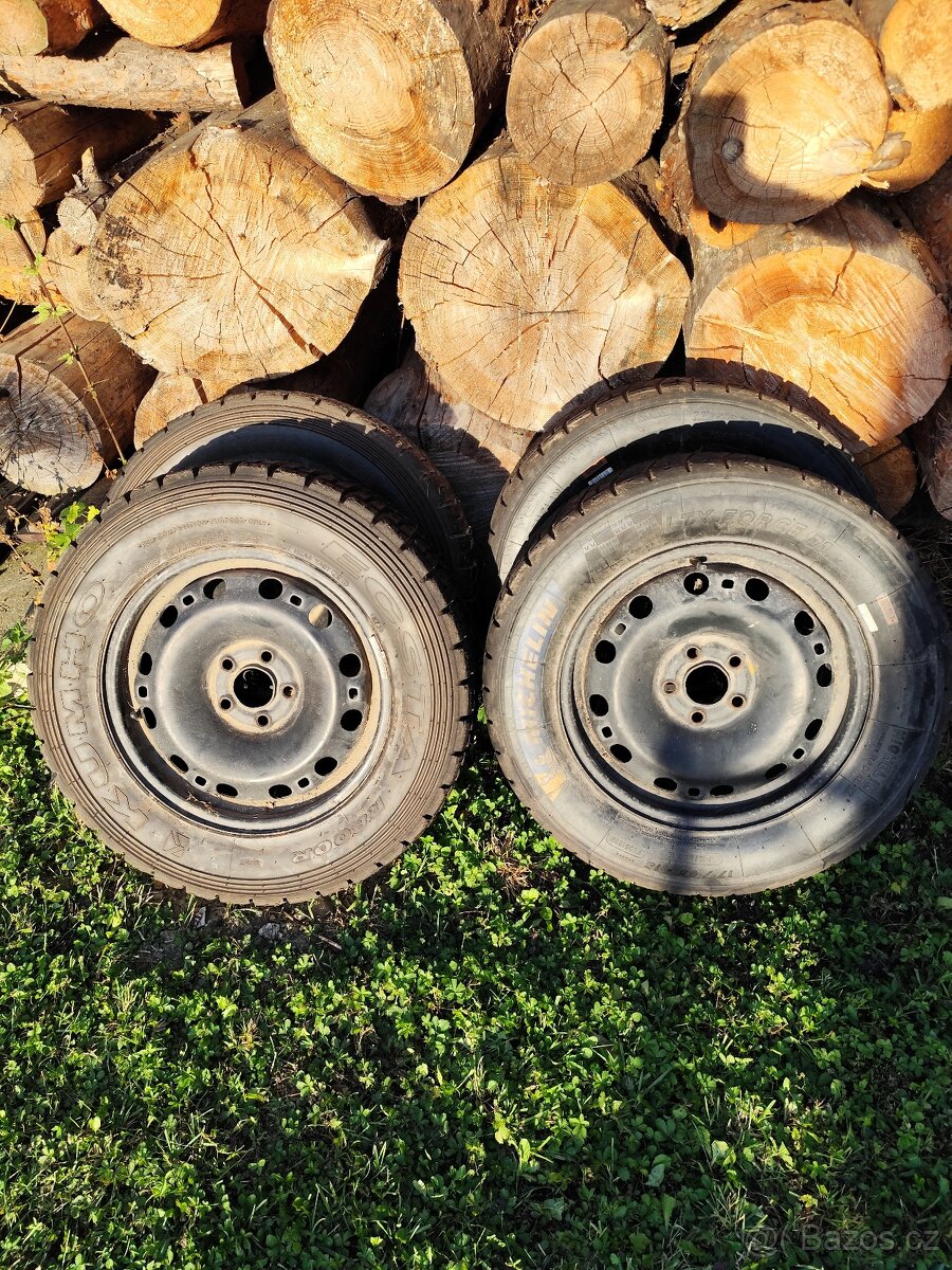 Autocros,Gumbalkan kola 15"