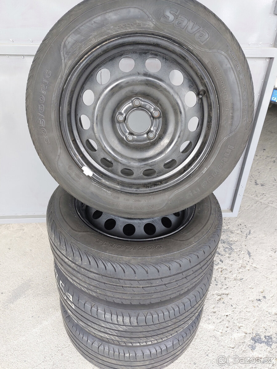 Kompletní kola 16" na Citroen C4 Picasso letní