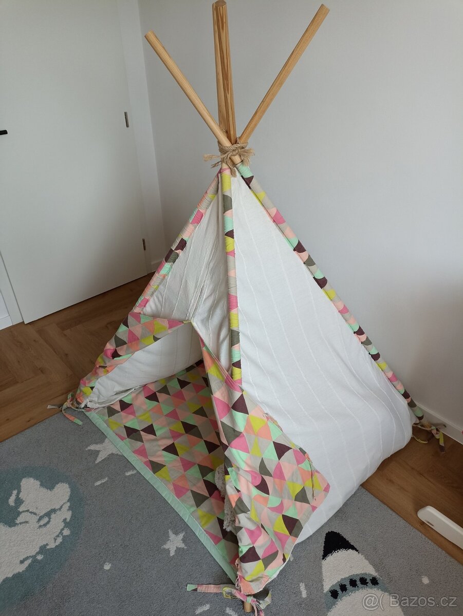 Teepee stan dětský - interiér