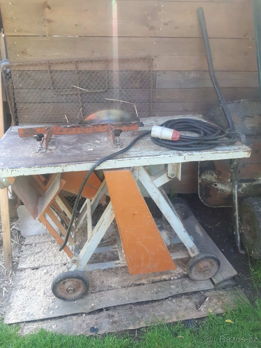 Cirkularka s kolebkou
