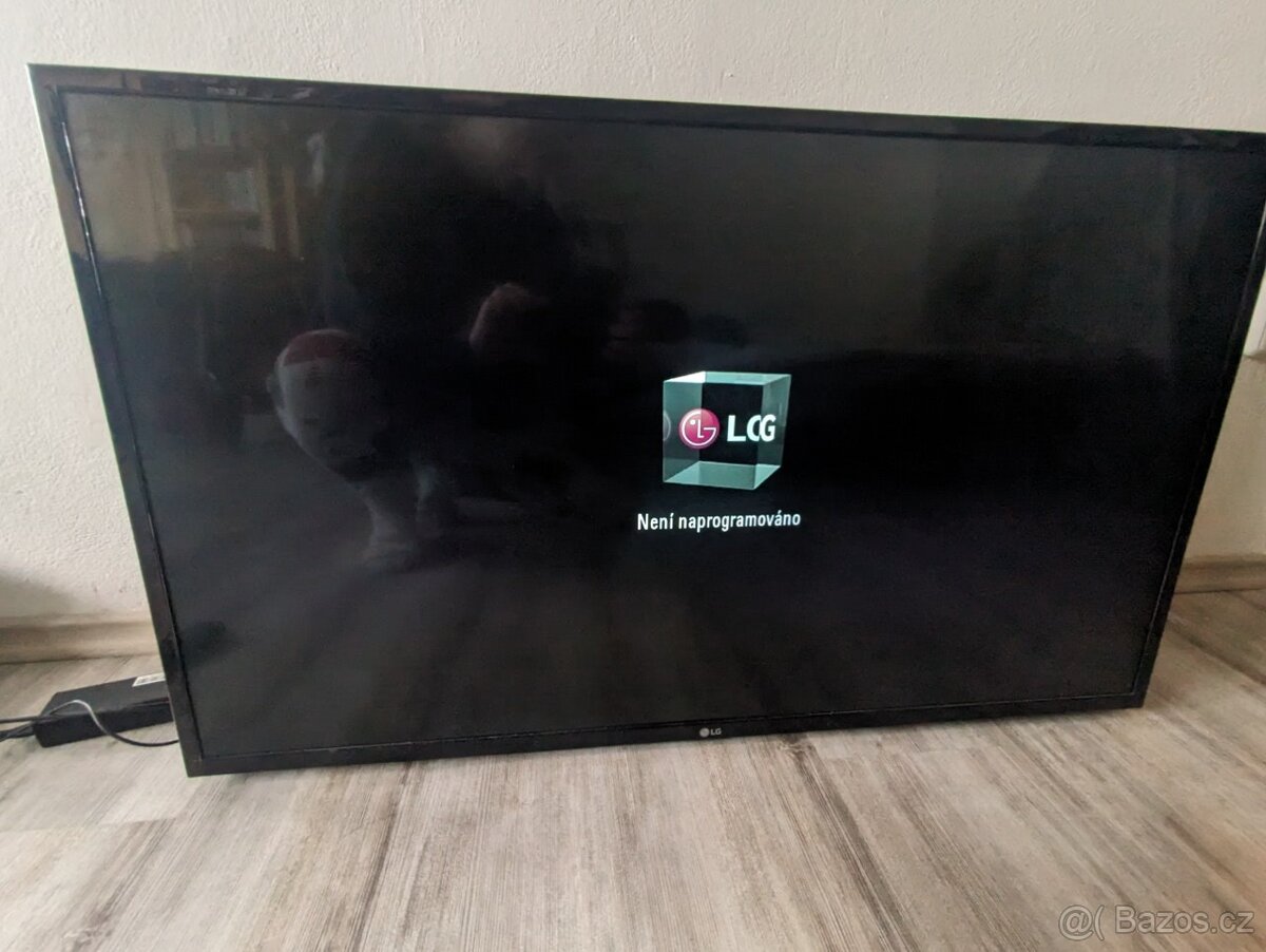 LG TV 43LF510V