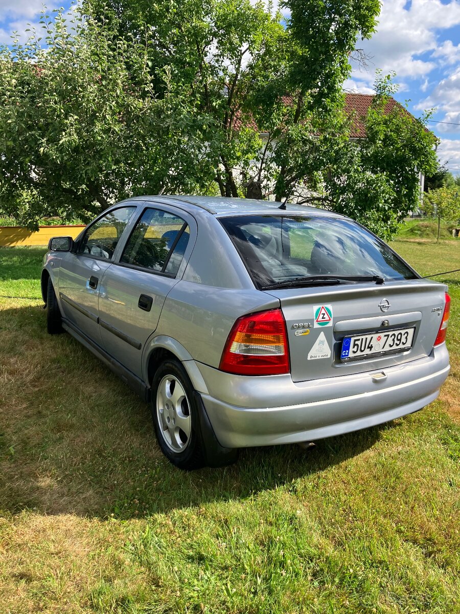 Opel Astra 1.6 16V, Stk 6/2027 super stav
