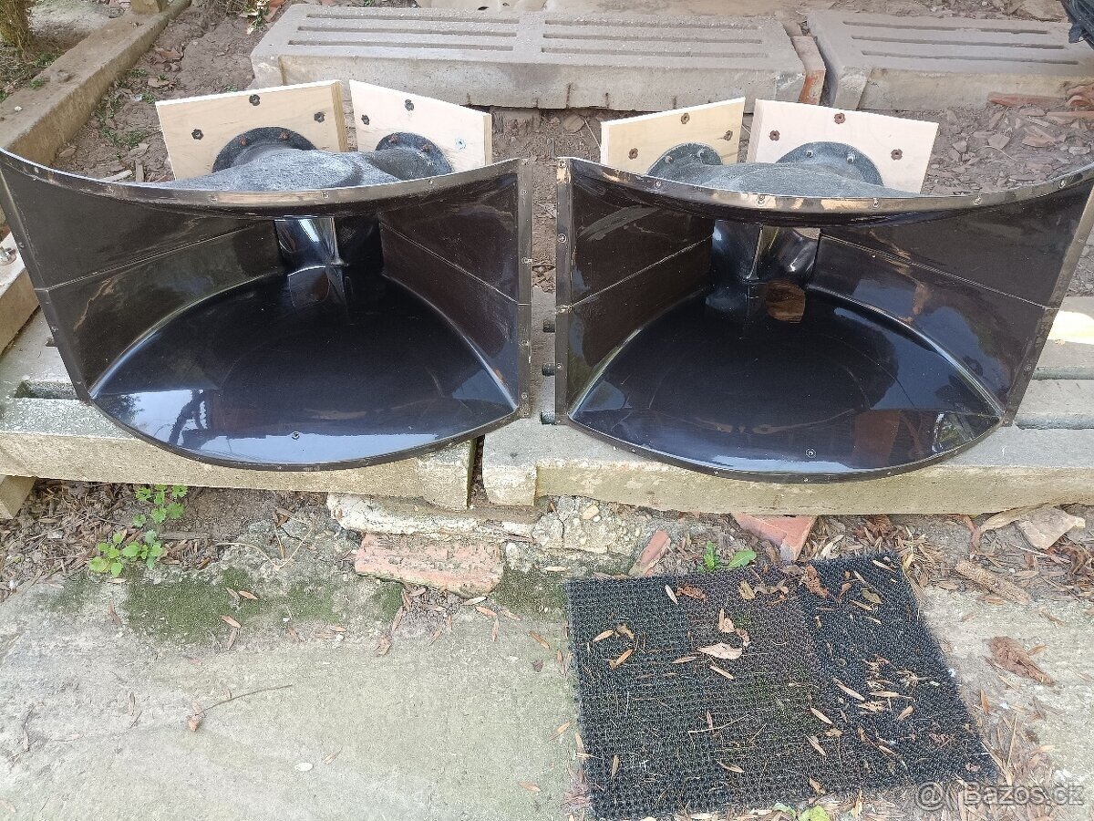zvukovody Martin Audio Philishave MH212 2x12"