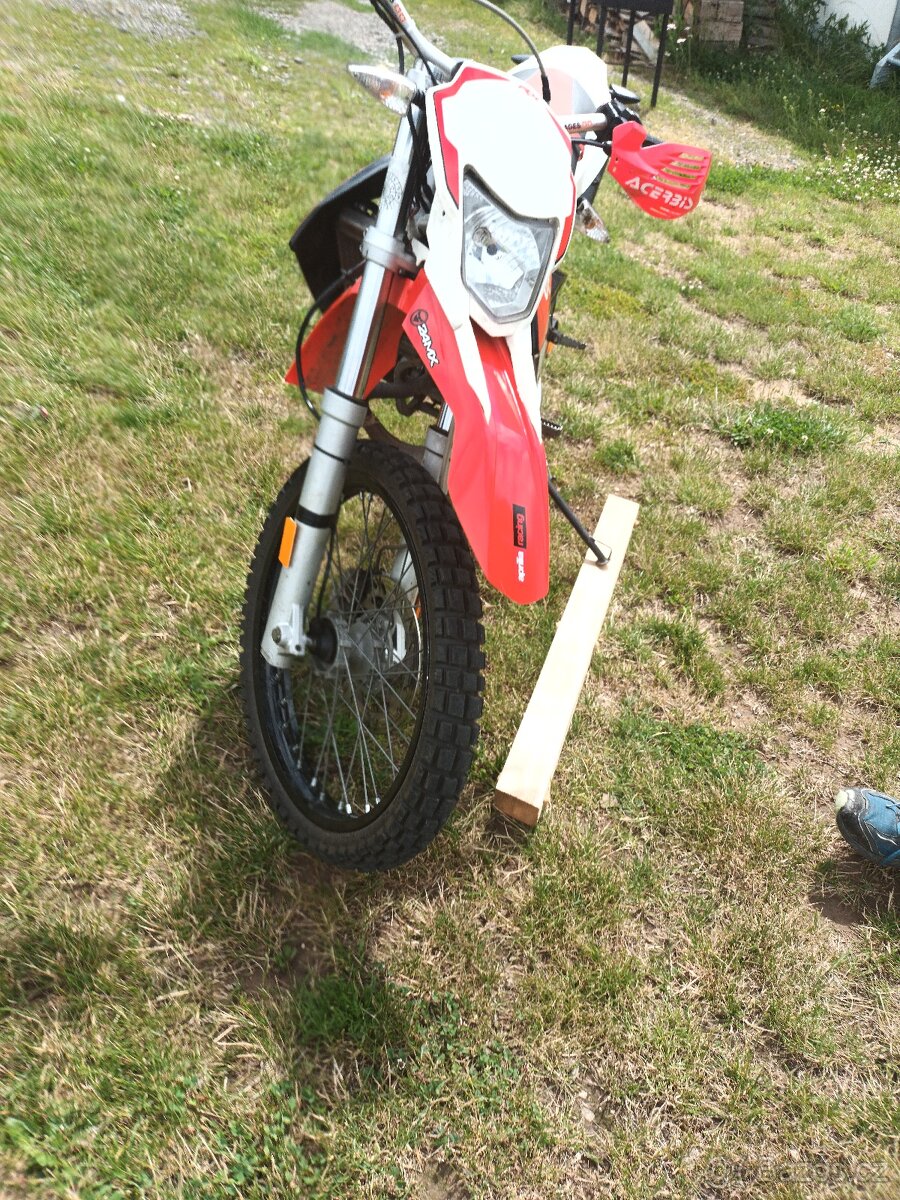 Aprila RX50 2011