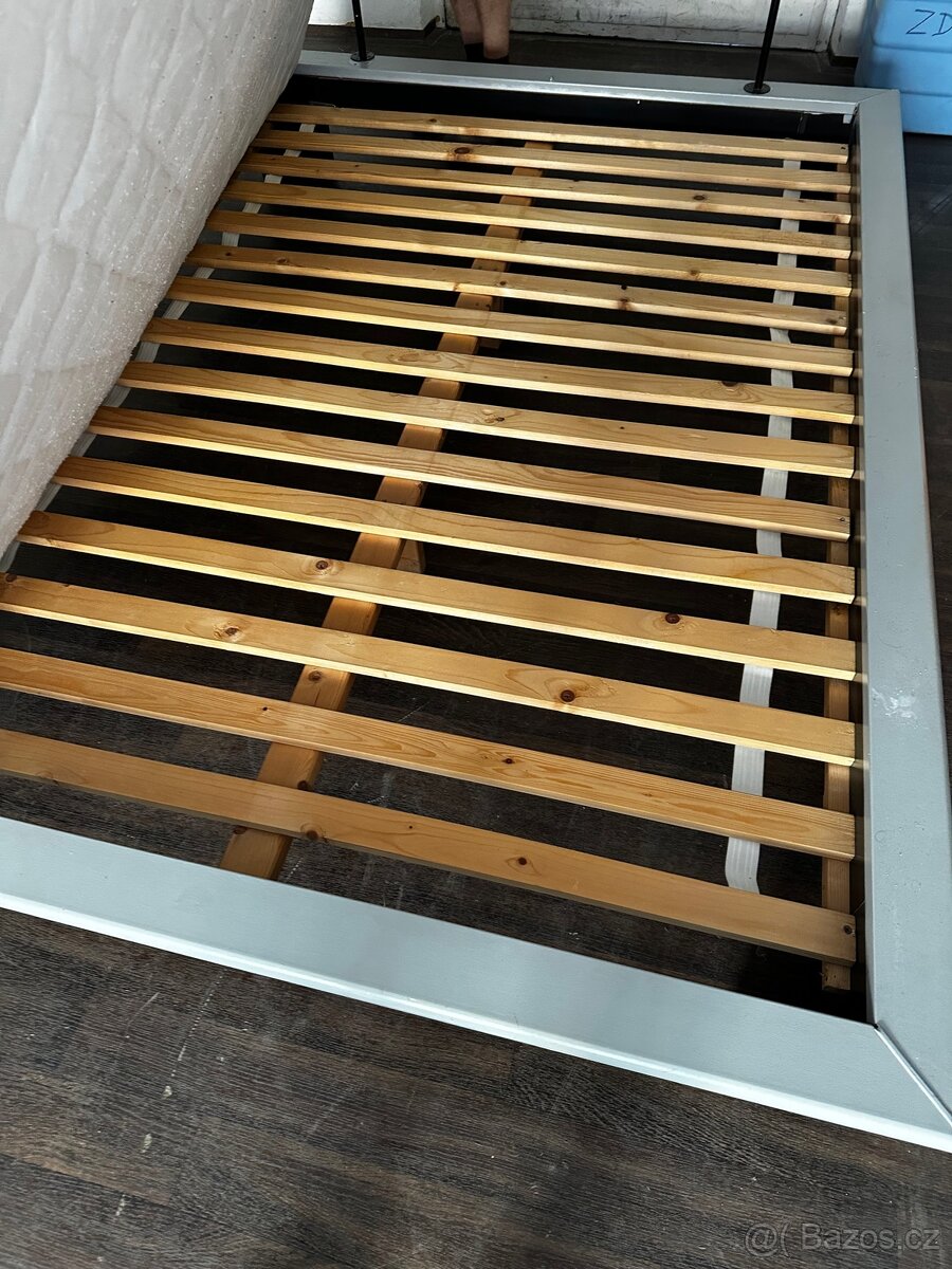 Postel 200 x 140