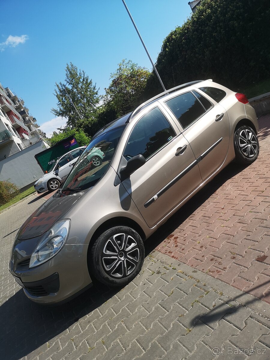Clio 1.2 55 Kw 110tkm CZ Serviska Benzin Grand Supr stav