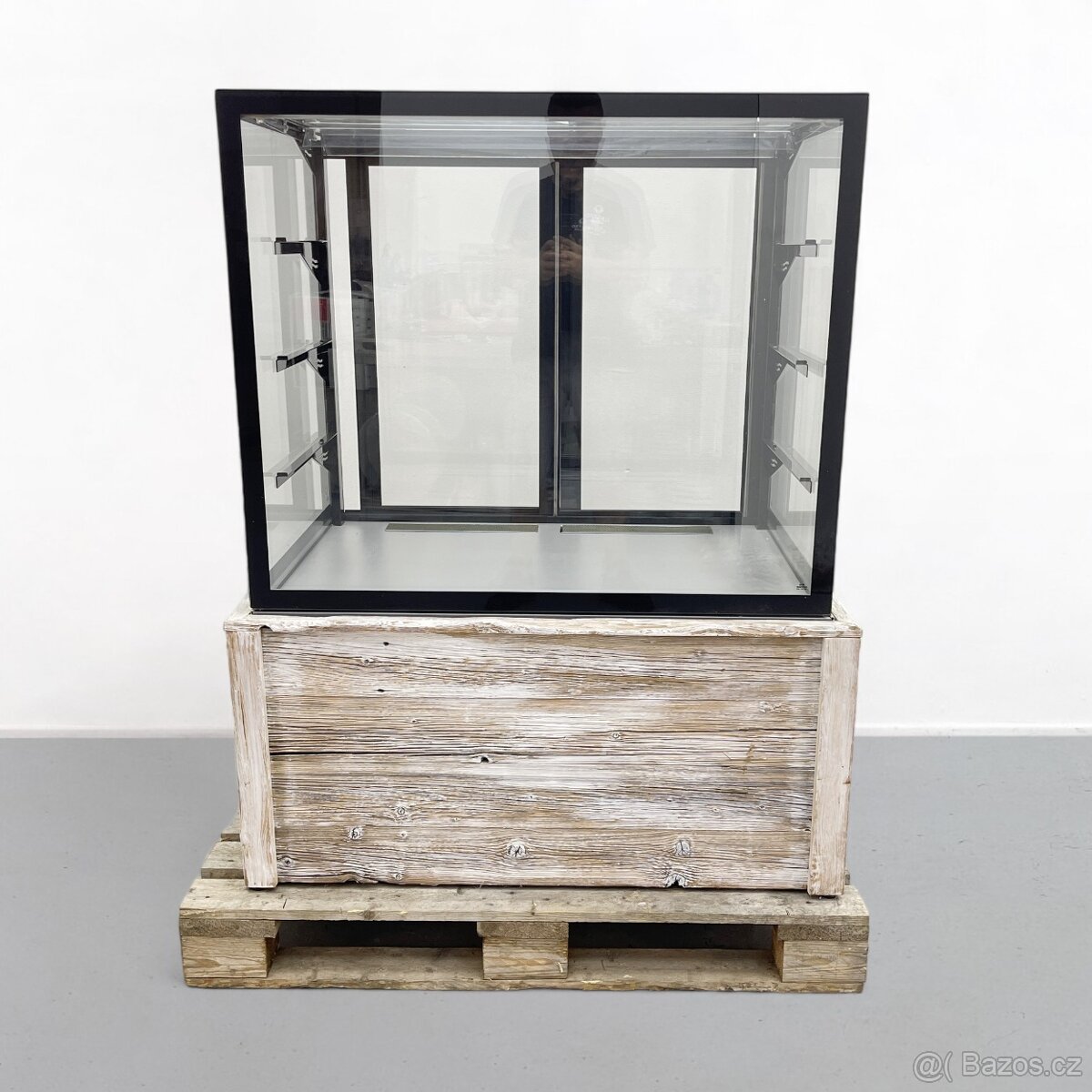 Chladící vitrína Unis Cool