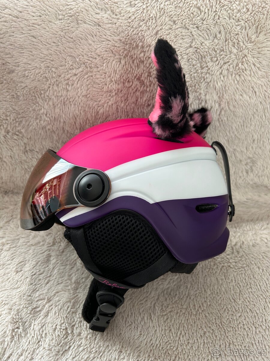 Dívčí helma vel.S - 53/57 cm