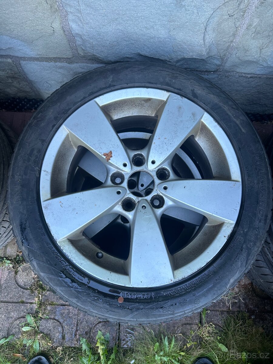 Originální kola BMW 5x120 r17 Zimní gumy