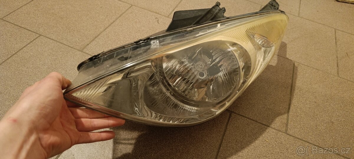 Světlo Hyundai i20 pb