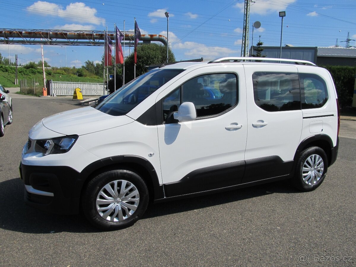 Peugeot Rifter 1.5 BlueHDi 5 míst ČR 1.maj