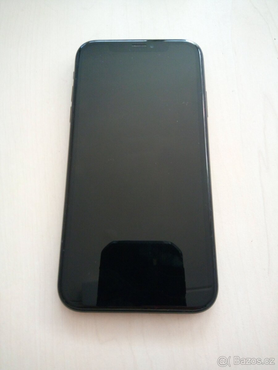 iPhone XR 64