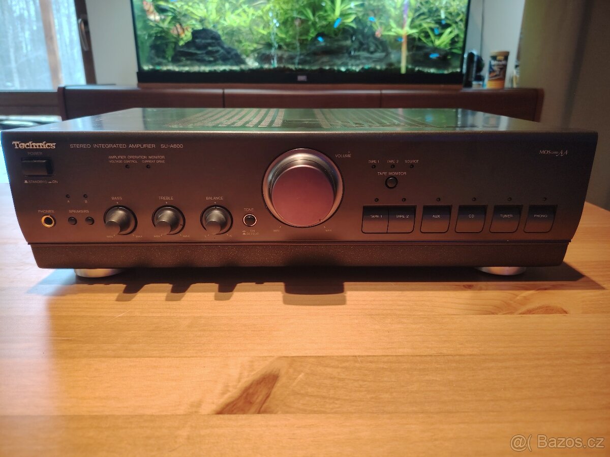 Zesilovač TECHNICS SU-A600