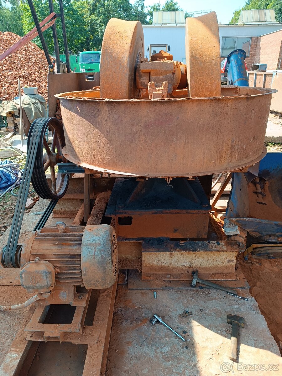 Koupím kolový mlýn