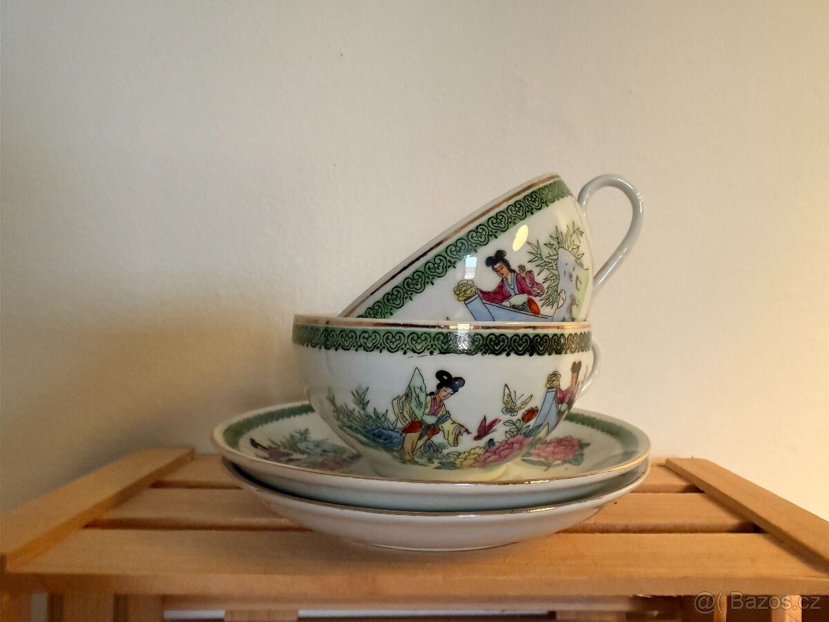 Čínské porcelánové šálky