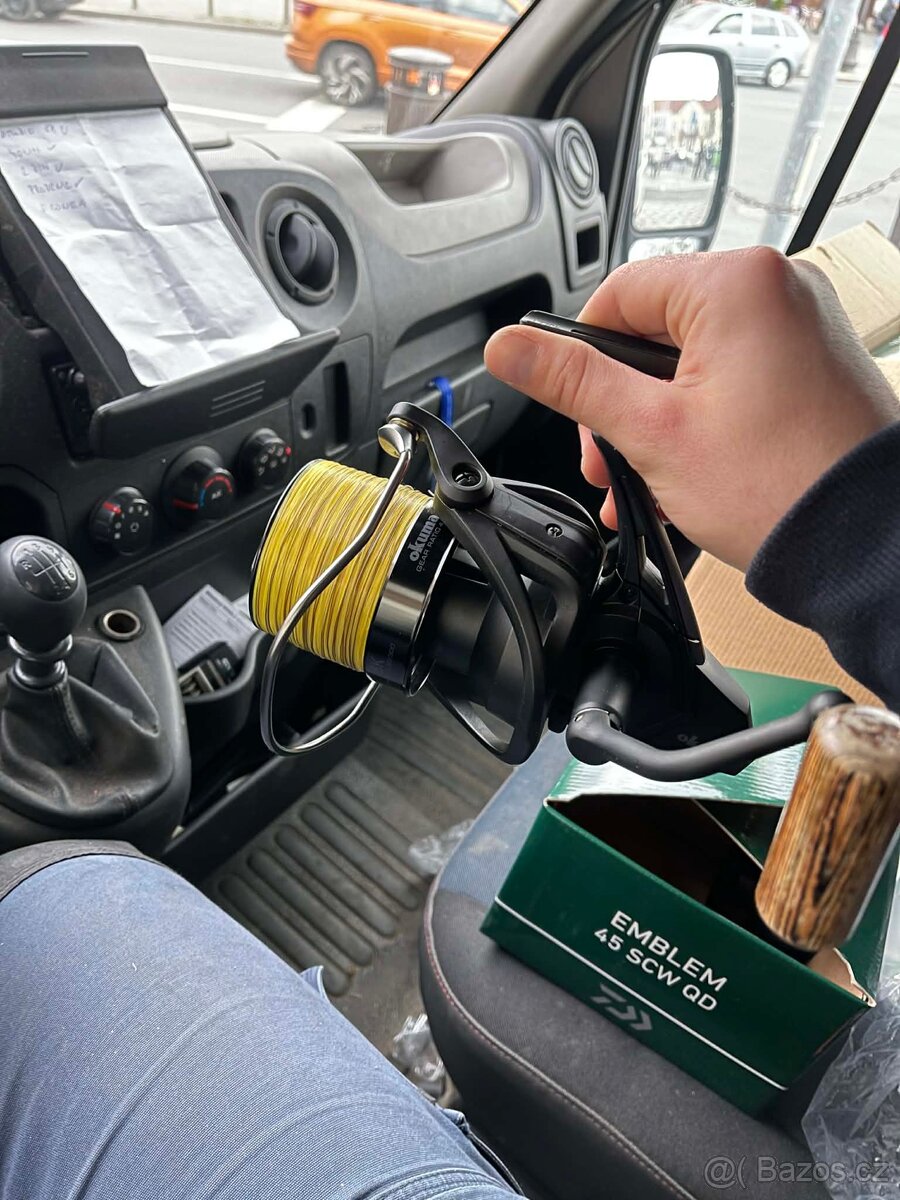 Kaprové pruty Daiwa s navijáky