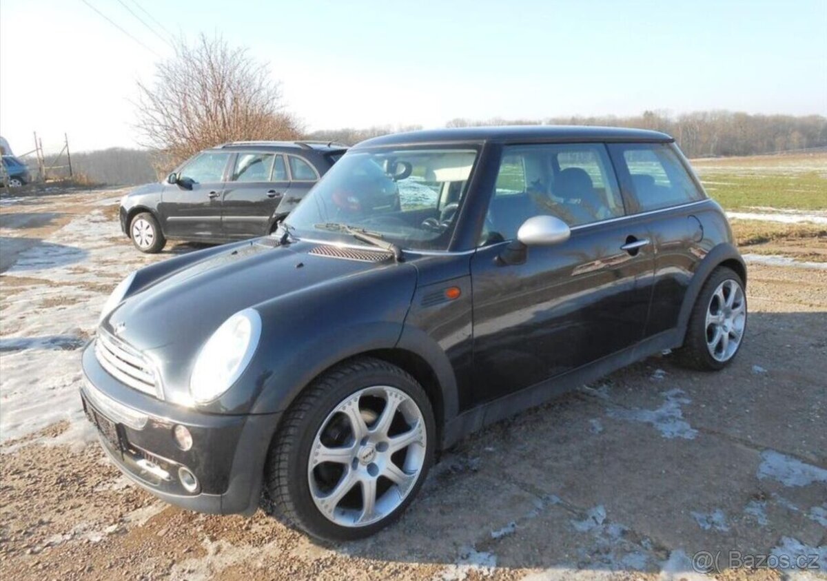 Mini One 1,6 66 kW Serviska KLIMA benzín