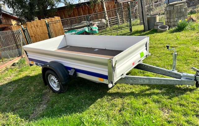 Hliníkový přívěsný vozík nový