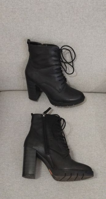 Černé kožené šněrovací kotníkové boty Baťa