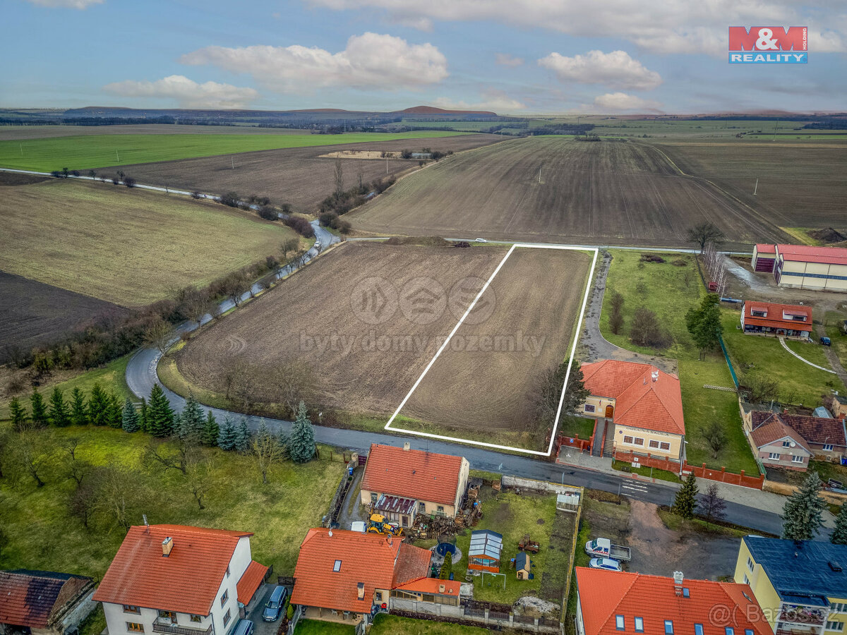 Prodej pozemku k bydlení, 6510 m², Číčovice