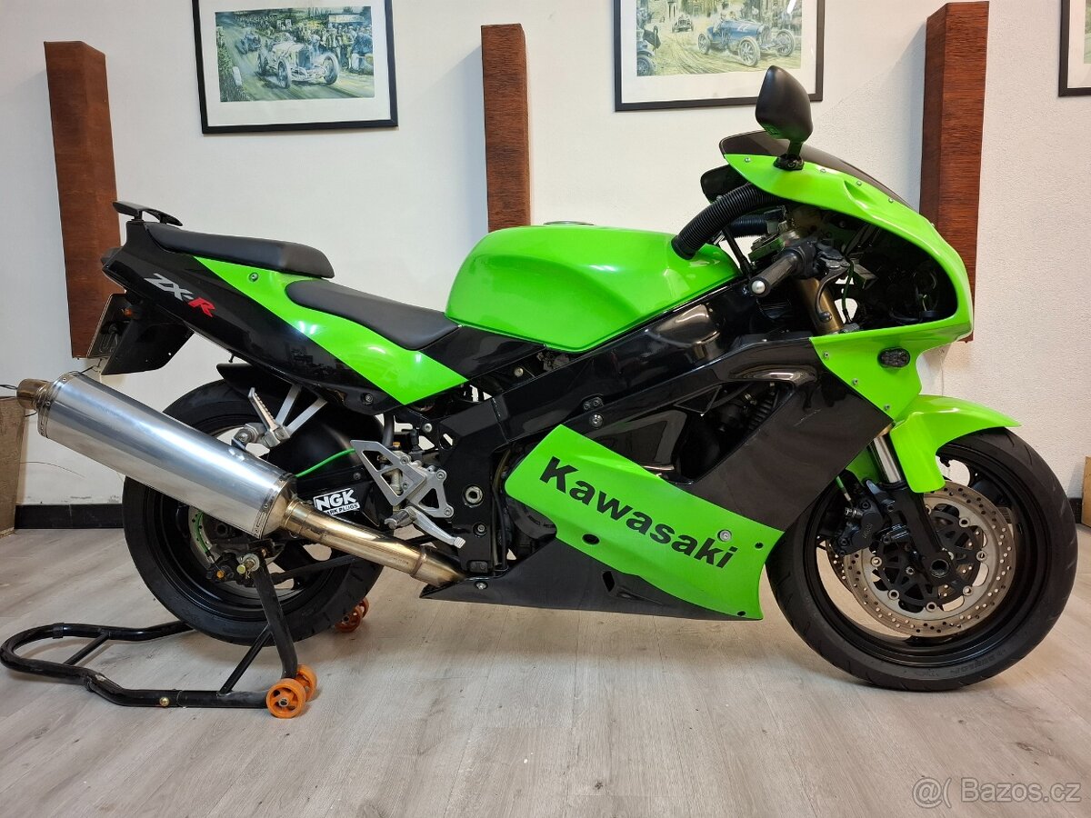 Kawasaki zxr 750 J