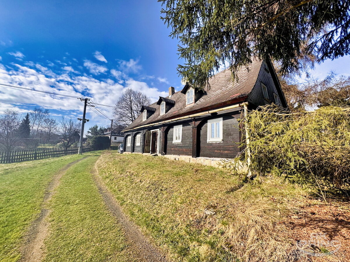 Prodej chalupy na pozemku 2.386 m2, Krásná Lípa, část Vlčí H