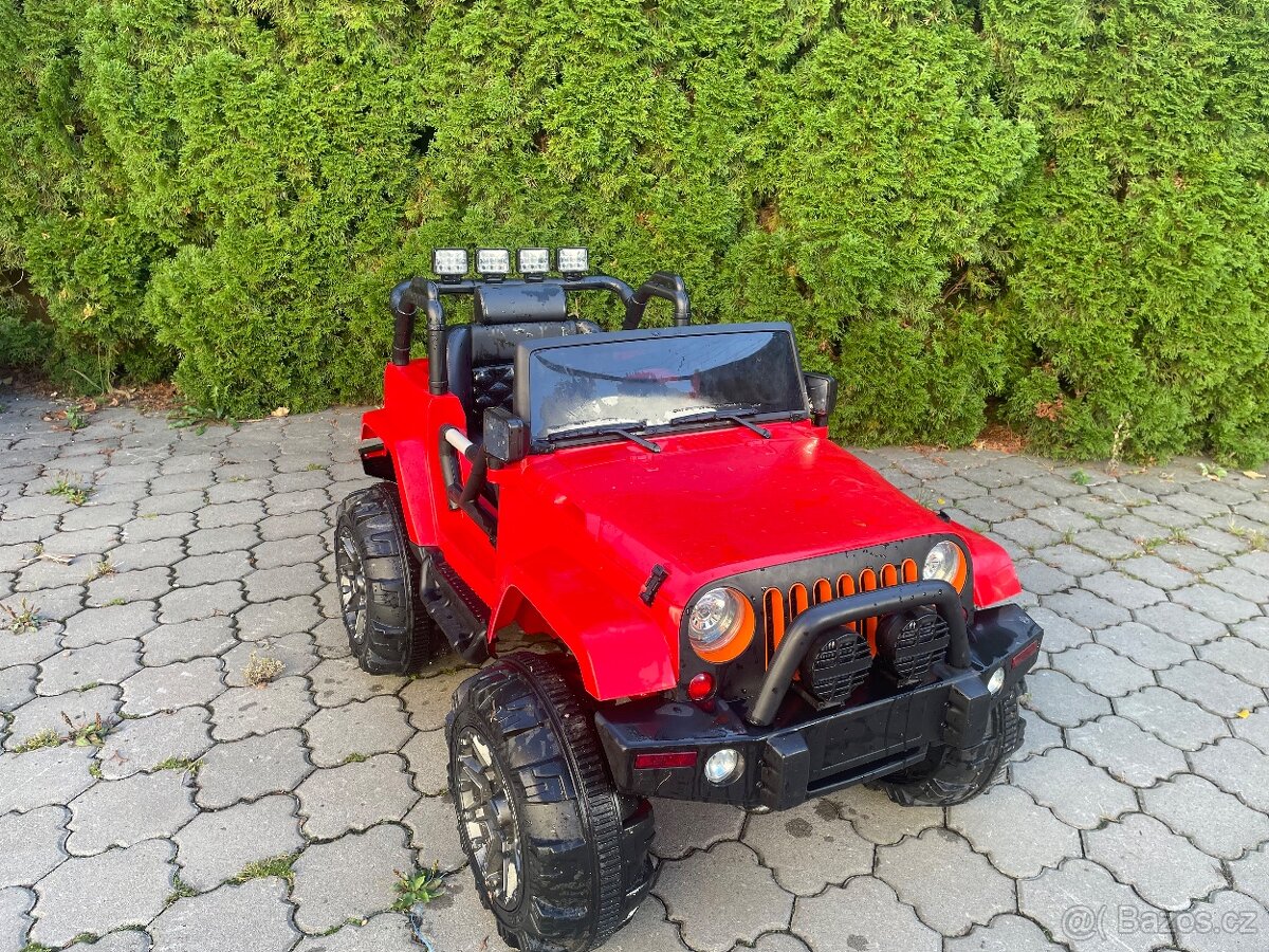 Prodám auto pro děti na baterii a s ovladačem