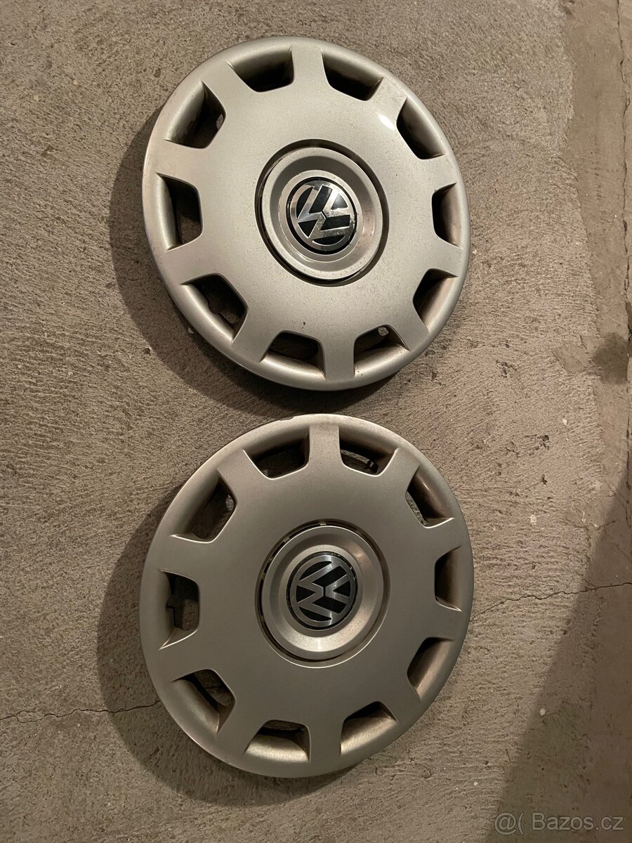 Poklice VW 15” 2 ks