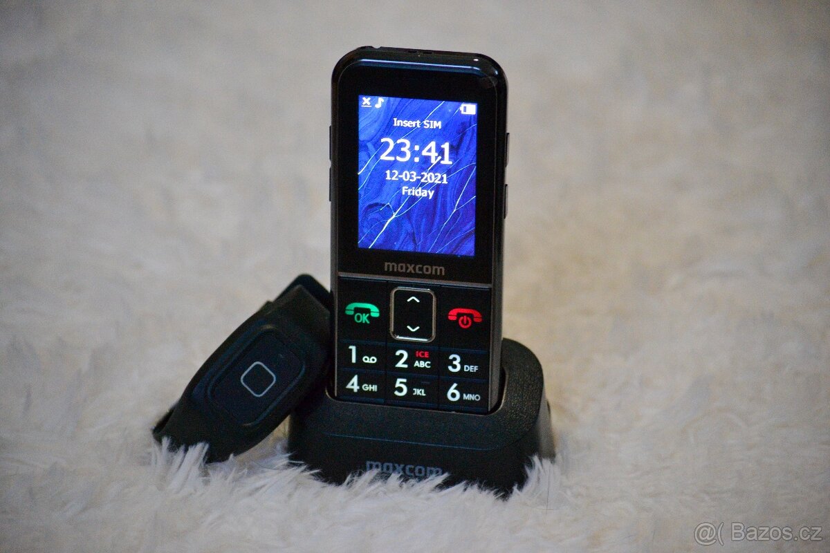 MaxCom Comfort MM735 Black + SOS náramek