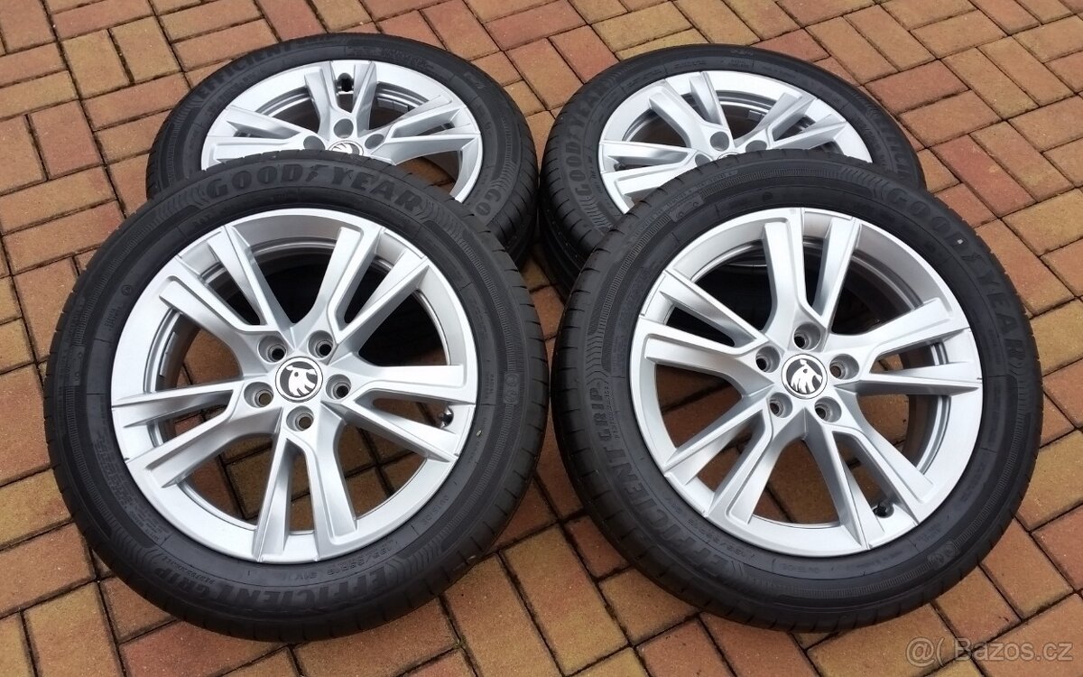 NOVÁ letní sada ALU ŠKODA Fabia 4 5x100 R16 p. 195/55/16