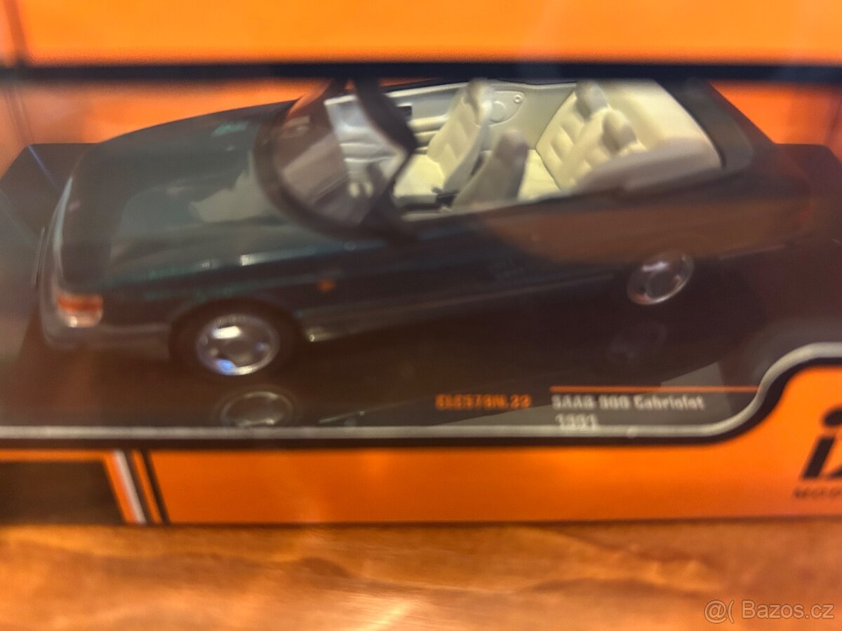SAAB 900 cabrio IXO 1/43 model