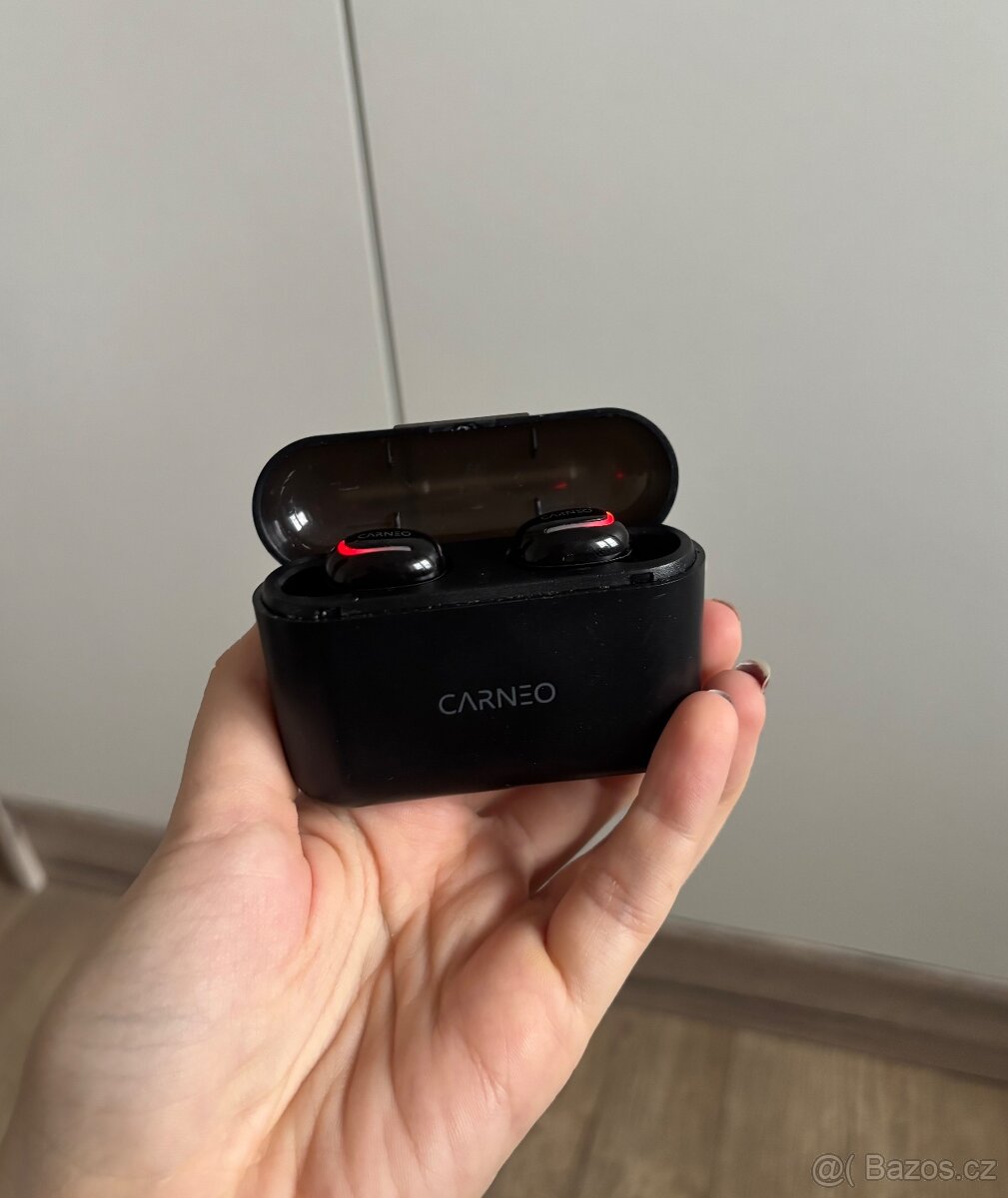 Carneo S4 bezdrátová sluchátka