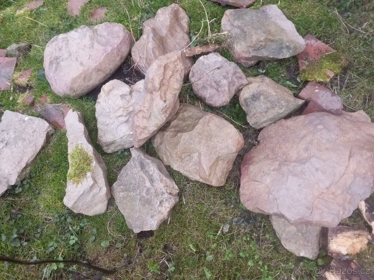 Kámen žlutý okrasný