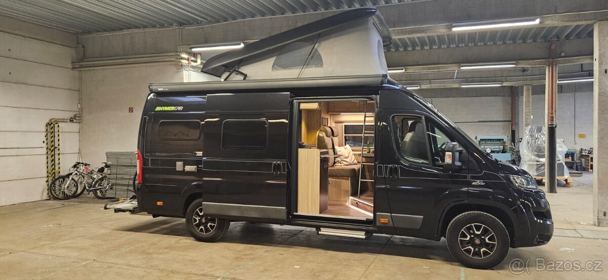 Hymer Yellowstone 630 se zvedací střechou