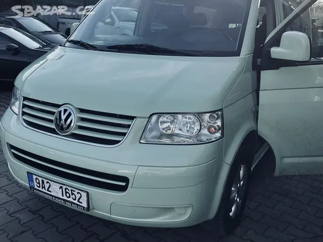 VW Caravelle 2,5TDi 4Matic CZ 2009, 4x4, 7míst