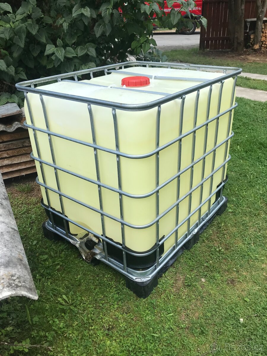 Ibc kontejner 1000l nádrž