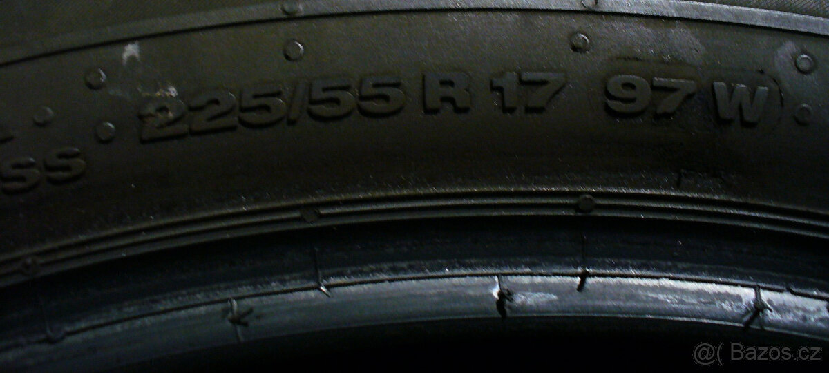 225/55/17 LETNÍ