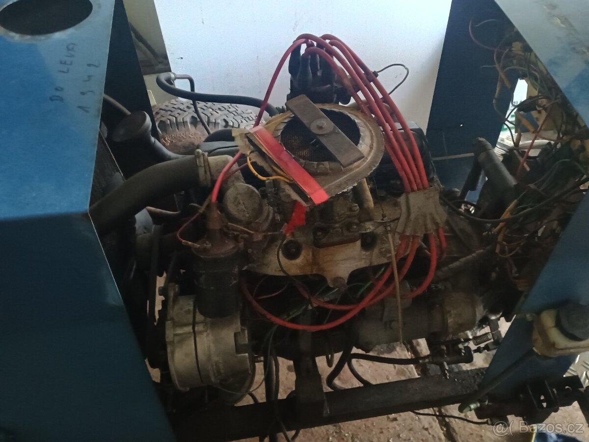 Traktor domácí