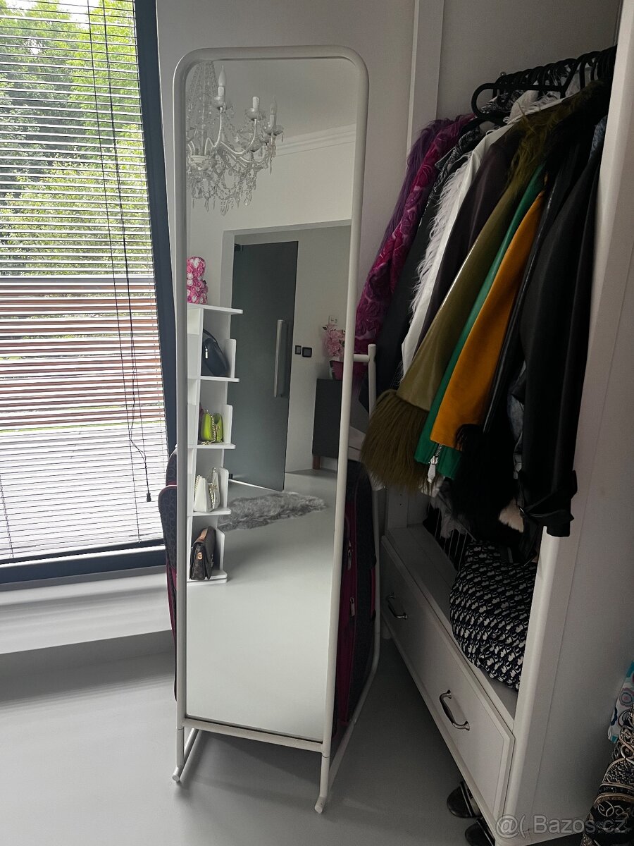 Stojací zrcadlo - IKEA